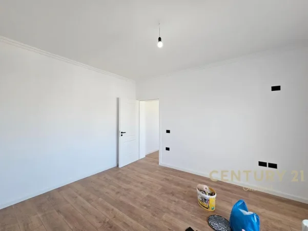 Tirane, shes apartament 1+1+Aneks+Ballkon Kati 5, 60 m² 125.000 € 