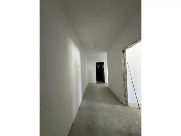 Tirane, shitet apartament 2+1 Kati 1, 122 m² 125.000 € (Kamez everest146498)
