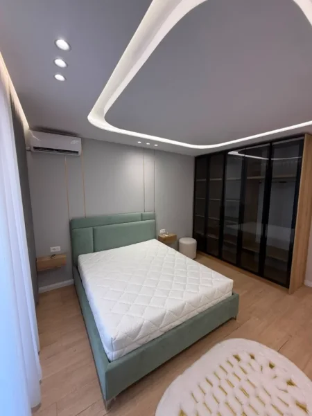 Tirane, shitet apartament 1+1+Aneks+Ballkon Kati 2, 55 m² 195.000 € (ish blloku)
