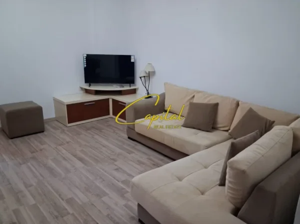 Tirane, jepet me qera apartament 1+1 Kati 6, 75 m² 600 € (RRUGA SULEJMAN PASHA)