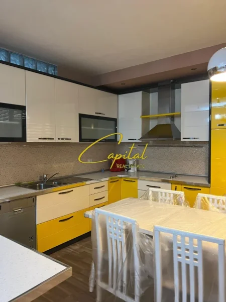 Tirane, jepet me qera apartament 1+1 Kati 6, 75 m² 600 € (RRUGA SULEJMAN PASHA)