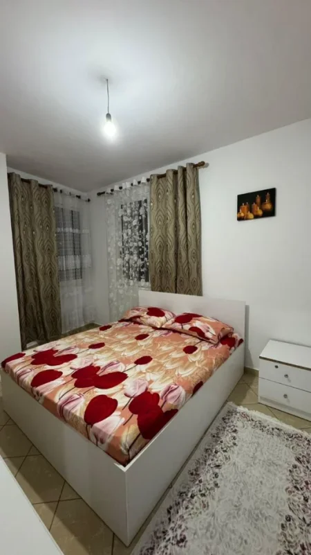 Tirane, jepet me qera apartament 1+1 Kati 7, 70 m² 400 € (ASTIR)