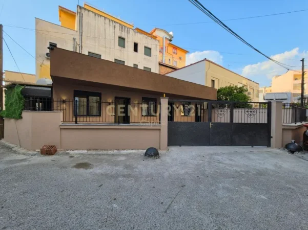 Tirane, jepet me qera Vile Kati 0, 208 m² 4.000 €