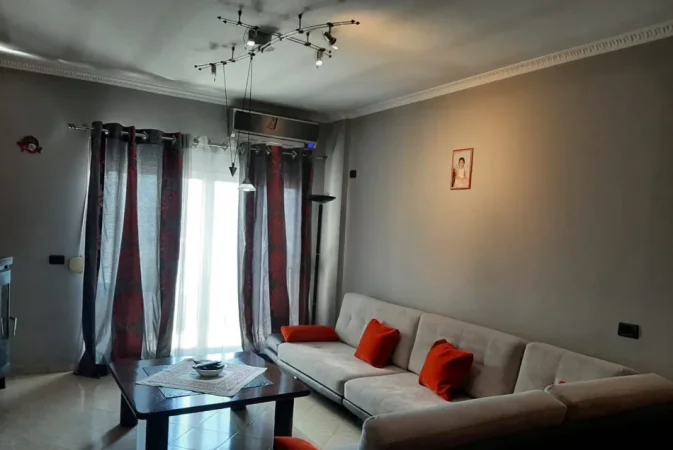 Tirane, jepet me qera apartament 2+1 Kati 8, 100 m² 550 € (ASTIR)