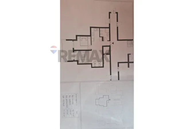 Vlore - Lungomare, shitet apartament 1+1 Kati 2, 71 m² (Rruga Reshat Osmani, Vlore)