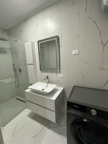 Durres, shitet apartament 2+1 Kati 4, 92 m² (Vala Park)