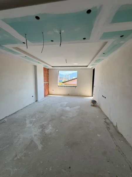 Tirane, shitet apartament 2+1 , 105 m² 95.382 € 