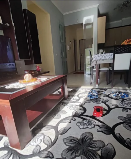 Tirane, jepet me qera apartament 2+1 Kati 2, 105 m² 1.150 € (Botanical Garden of Tirana)