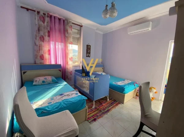 Tirane, jepet me qera apartament 2+1+Ballkon Kati 7, 100 m² 570 € (IRFAN TOMINI)
