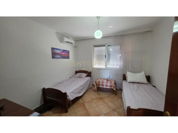 Tirane, shitet apartament 2+1 Kati 5, 73 m² 125.000 € (oxhaku)
