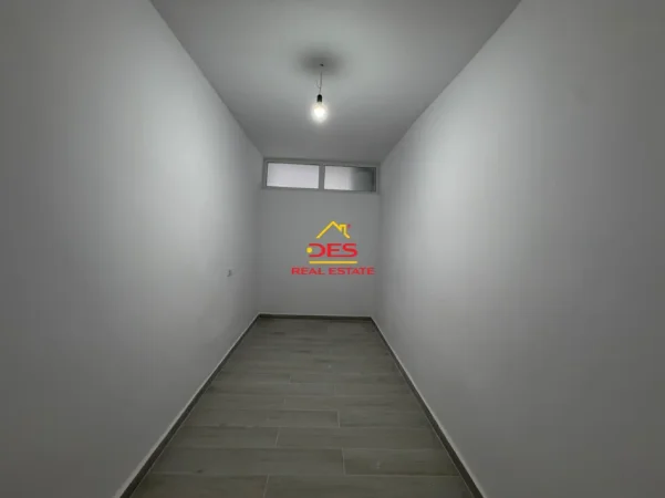 Vlore, shitet apartament 2+1+Ballkon Kati 0, 73 m² (Rruga Sulejman Delvina)