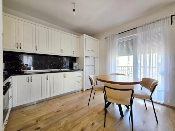 Tirane, shitet apartament 2+1 , 95 m² 259.000 € 