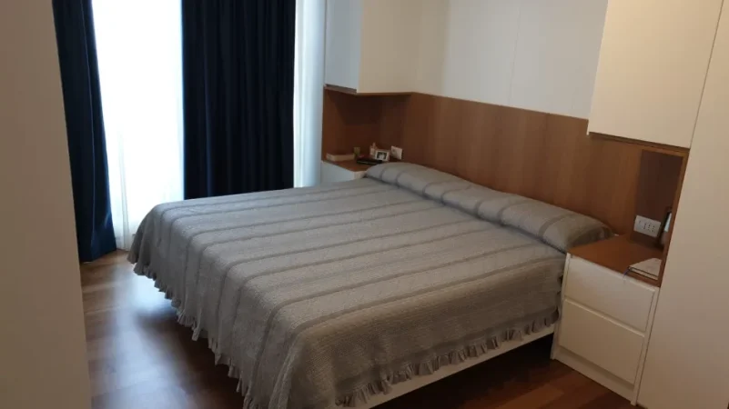 Shqiperi, jepet me qera apartament 2+1+2+Parkim, Kati 6, 120 m² 1.800 € (Qender)