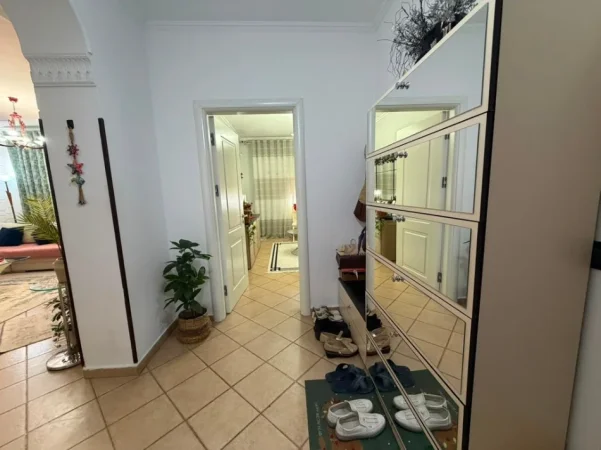 Tirane, shitet apartament 3+1+Ballkon Kati 10, 128 m² 411.600 € 