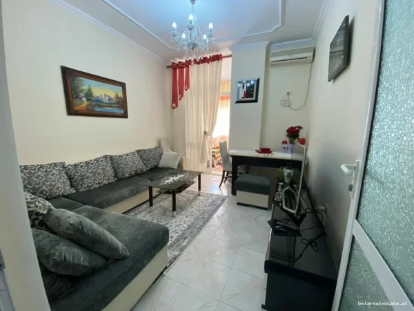 Tirane, jepet me qera apartament 2+1+Ballkon Kati 7, 100 m² 590 € (Ish Nisharaku)