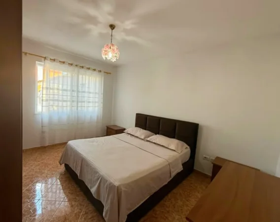 Tirane, shitet apartament 1+1 Kati 5, 65 m² 125.620 € (Rruga Aleksander Moisiu)