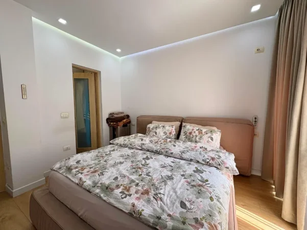 Tirane, shitet apartament 2+1 Kati 7, 97 m² 180.000 € (Bulevardi Migjeni, Nela 6)