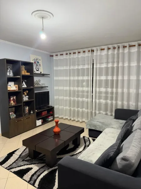 Tirane, shitet apartament 1+1 , 47 m² 100.000 € 