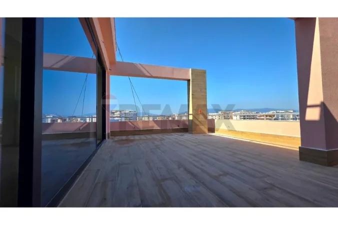 Vlore, shitet apartament+verande | Penthouse 3+1+Aneks Kati 8, 260 m² 300.000 € (Rruga Mustafa bello, Bishti i Kalldremit, Vlore)