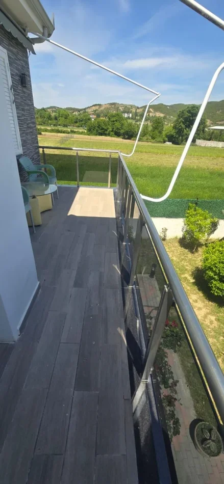 Tirane, jepet me qera apartament 2+1 Kati 1, 190 m² 1500 € (Baldushk)