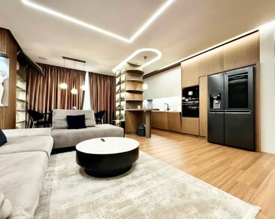 Tirane, shitet apartament 2+1 Kati 2, 131 m² 360.000 € (Rruga e Kavajes prane Square 21)