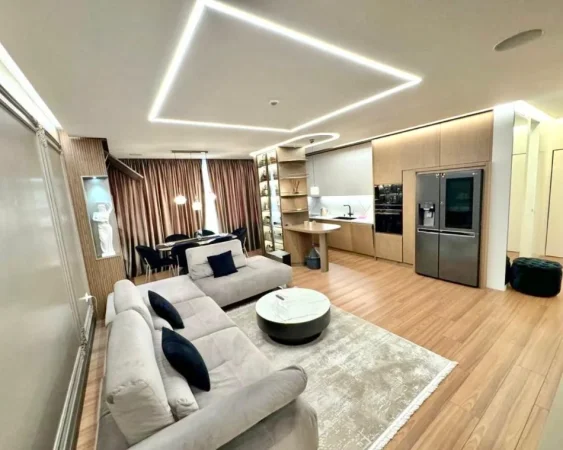 Tirane, shitet apartament 2+1 Kati 2, 131 m² 360.000 € (Rruga e Kavajes prane Square 21)