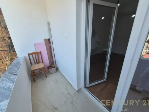 Tirane, shitet apartament 1+1 Kati 3, 61 m² 160.000 € (Rruga Thanas Ziko)