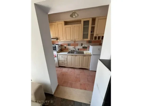 Tirane, shitet apartament duplex 3+1+Aneks Kati 4, 100 m² 130.000 € (Bajram Curri)
