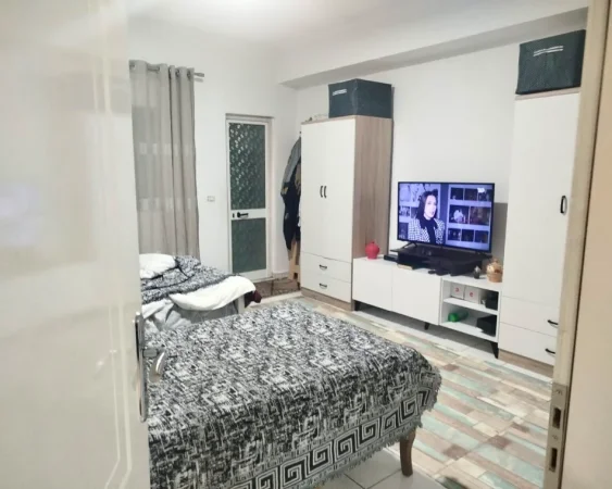 Tirane, shitet Vile 3+1 , 268 m² 620.000 € (Rruga Fortuzi)