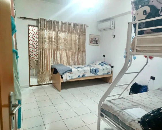 Tirane, shitet Vile 3+1 , 268 m² 620.000 € (Rruga Fortuzi)