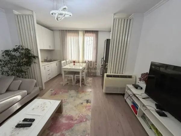 Tirane, shitet apartament 2+1 Kati 5, 87 m² 140.000 € (Kinostudio)