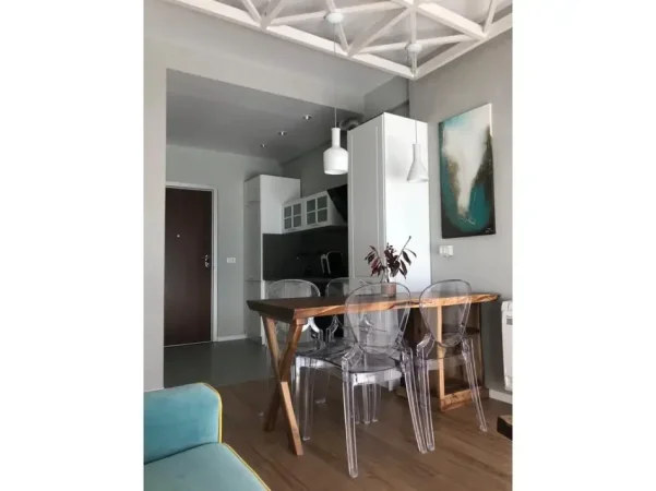 Tirane, jepet me qera apartament 1+1 Kati 5, 60 m² 750 € (Rruga Bogdanëve)