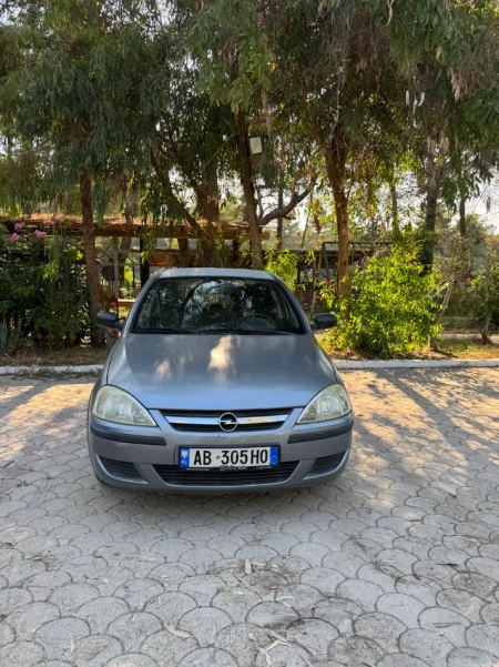 Tirane, shes makine Opel Corsa 1.2 Benzin, blu e hapur automatik Kondicioner 1.500 €