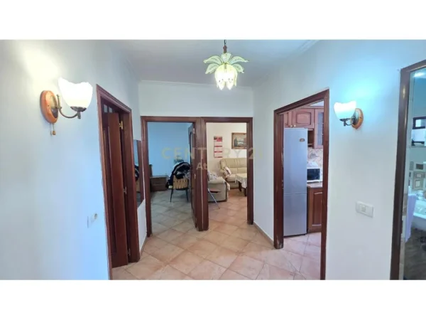 Tirane, shitet apartament 2+1 Kati 5, 73 m² 135.000 € (Oxhaku Atrium146588)