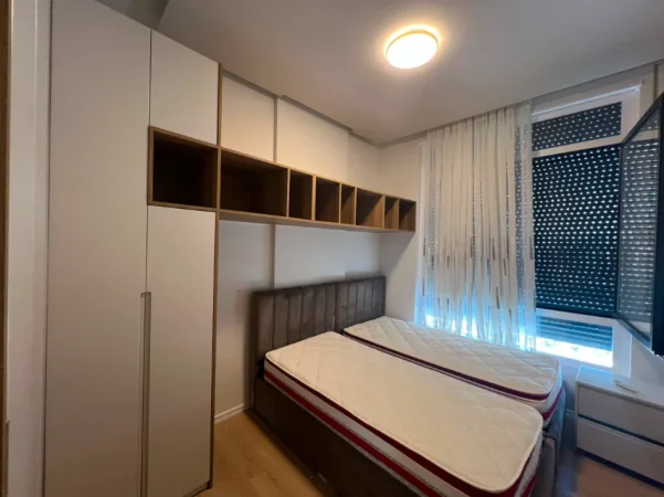 Tirane, shitet apartament 2+1 Kati 6, 112 m² (Laprake)