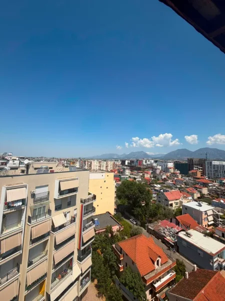 Tirane, shitet apartament 1+1 Kati 11, 45 m² 55.000 € (Don Bosko)