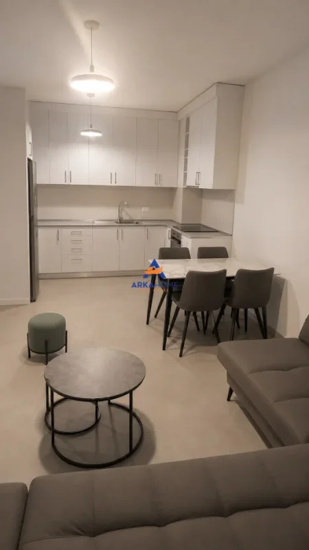 Tirane, jepet me qera apartament 1+1+Ballkon Kati 3, 80 m² 450 € (RRUGA DRITAN HOXHA)