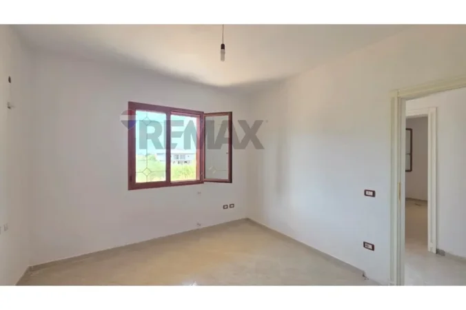 Vlore, shitet shtepi 2+1+Ballkon Kati 0, 234 m² 165.000 € (Tragjas, Vlore)