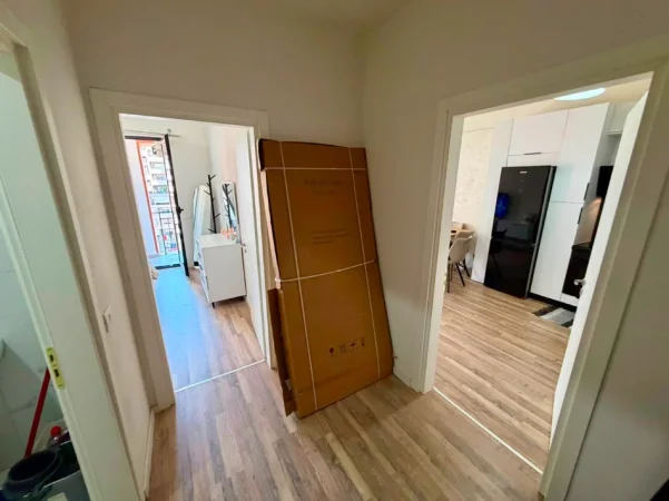 Tirane, shitet apartament 1+1 Kati 6, 70 m² 105.000 € (ASTIR)