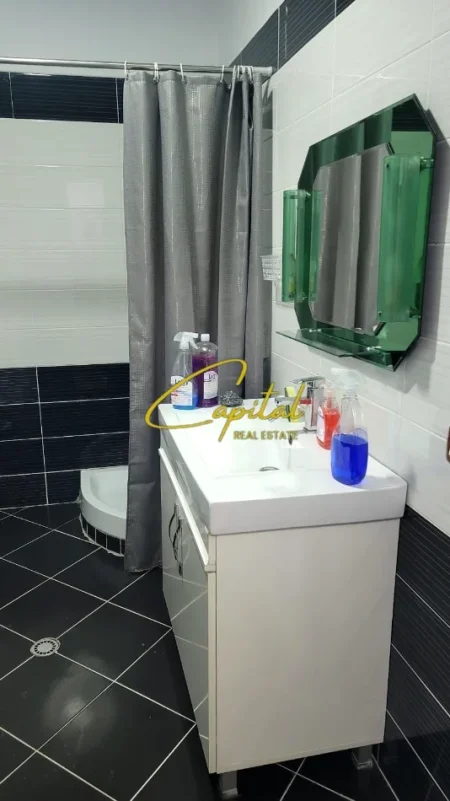 Tirane, jepet me qera apartament 1+1 Kati 4, 70 m² 450 € (ASTIR)