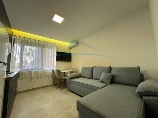 jap me qera apartament 1+1+Ballkon Kati 1, 45 m² 450 € (RRUGA FERIT XHAJKO)