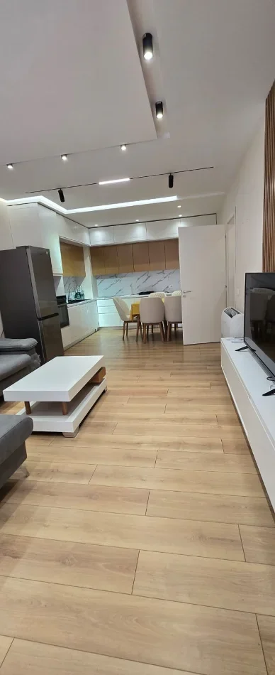 Tirane, shitet apartament 2+1+Ballkon Kati 1, 128 m² 256.000 € (Myslim Keta)