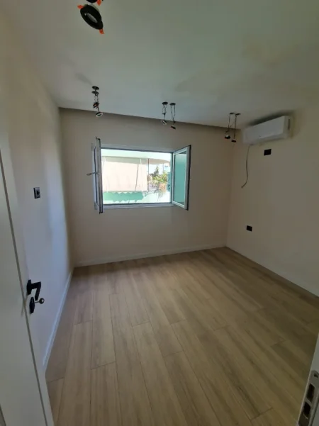 Tirane, shitet apartament 1+1 Kati 5, 48 m² 145.000 € 