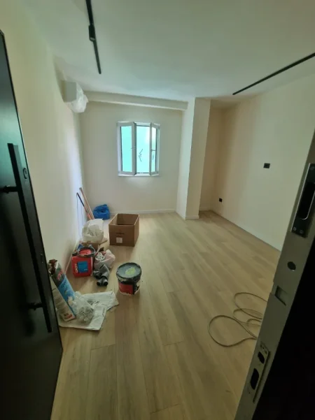 Tirane, shitet apartament 1+1 Kati 5, 48 m² 145.000 € 