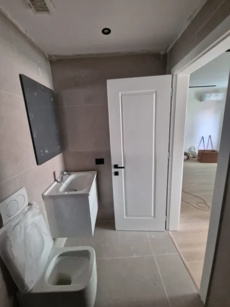 Tirane, shitet apartament 1+1 Kati 5, 48 m² 145.000 € 