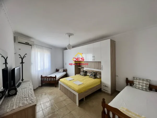 Vlore, shitet apartament 2+1+Ballkon Kati 3, 123 m² 155.000 € (Orikum)