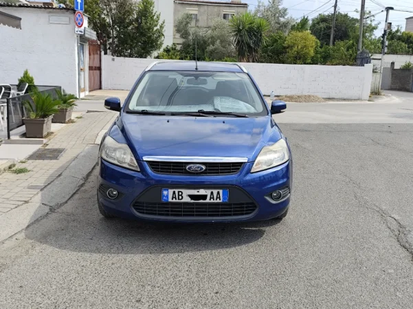 Tirane, shes makine Ford Focus Nafte, blu manuale Kondicioner 260.000 km