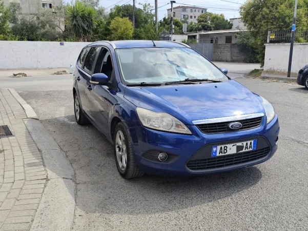 Tirane, shes makine Ford Focus Nafte, blu manuale Kondicioner 260.000 km