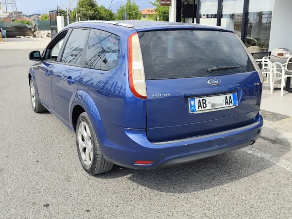 Tirane, shes makine Ford Focus Nafte, blu manuale Kondicioner 260.000 km