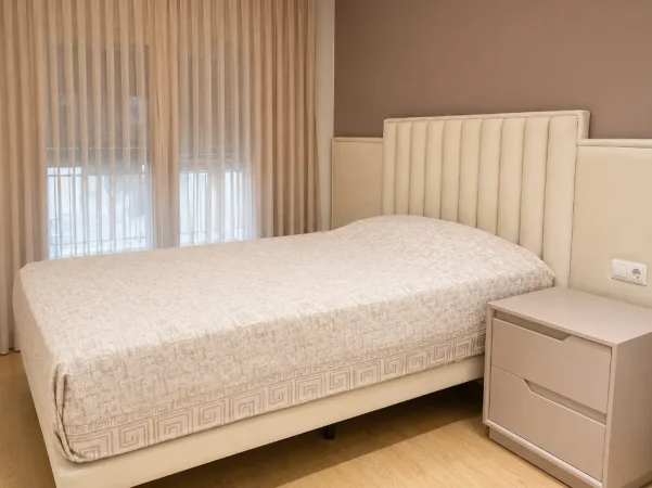 Tirane, shitet apartament 3+1+Ballkon Kati 7, 157 m², 650.000 euro (Rruga e Kosovareve)